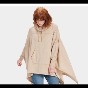 UGG CHARLYNNE PONCHO